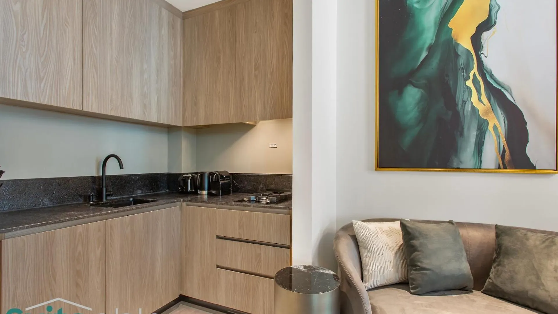 Sophisticated Studio In The Autograph Dubai United Arab Emirates