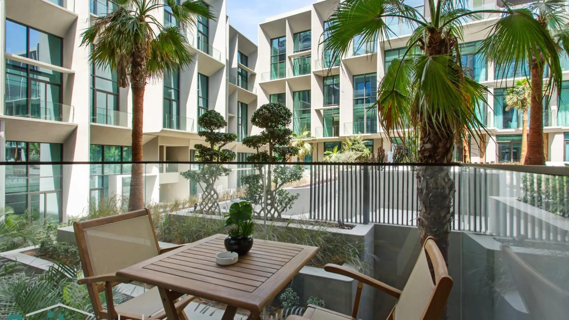 Sophisticated Studio In The Autograph Dubai Apartment